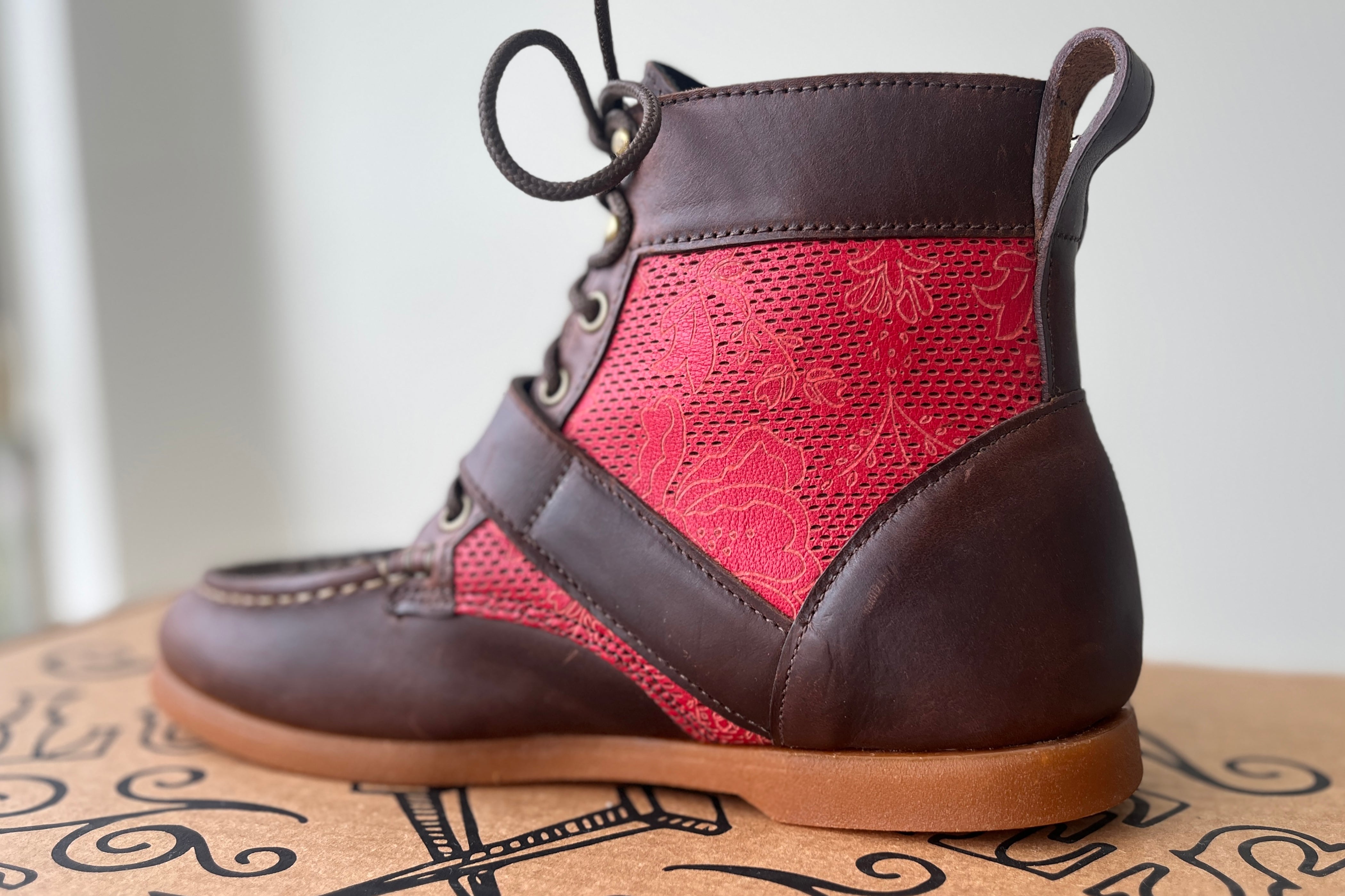 SINGLE-STRAP COOKIE BOOTS - KICKSTARTER (2016)